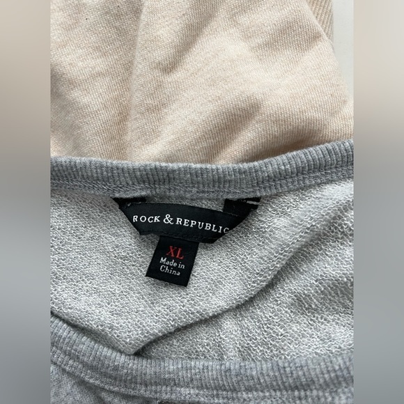 Rock & Republic Journey sweatshirt pullover size XL - Picture 3 of 3